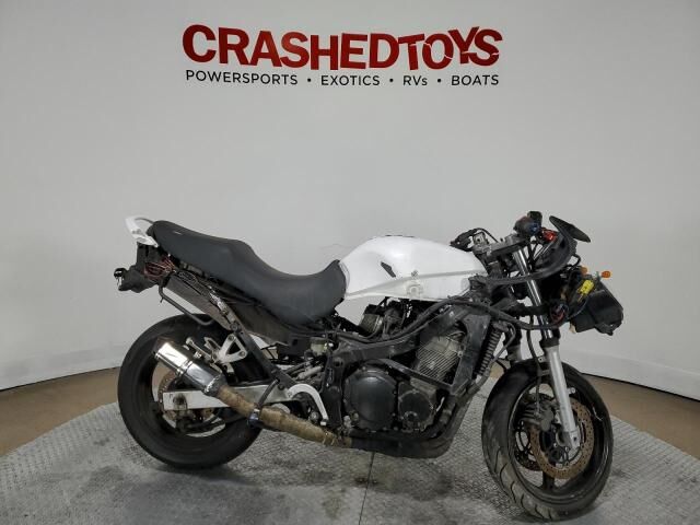 Suzuki GSX750F