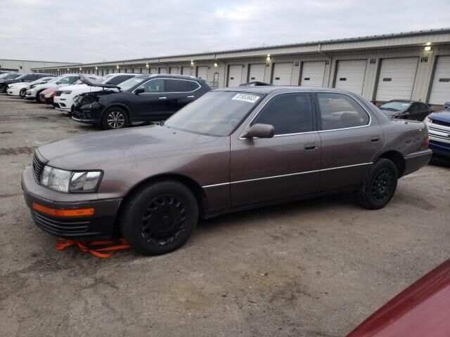 Lexus LS