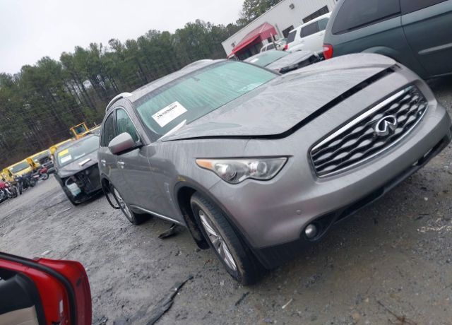 Infiniti FX35