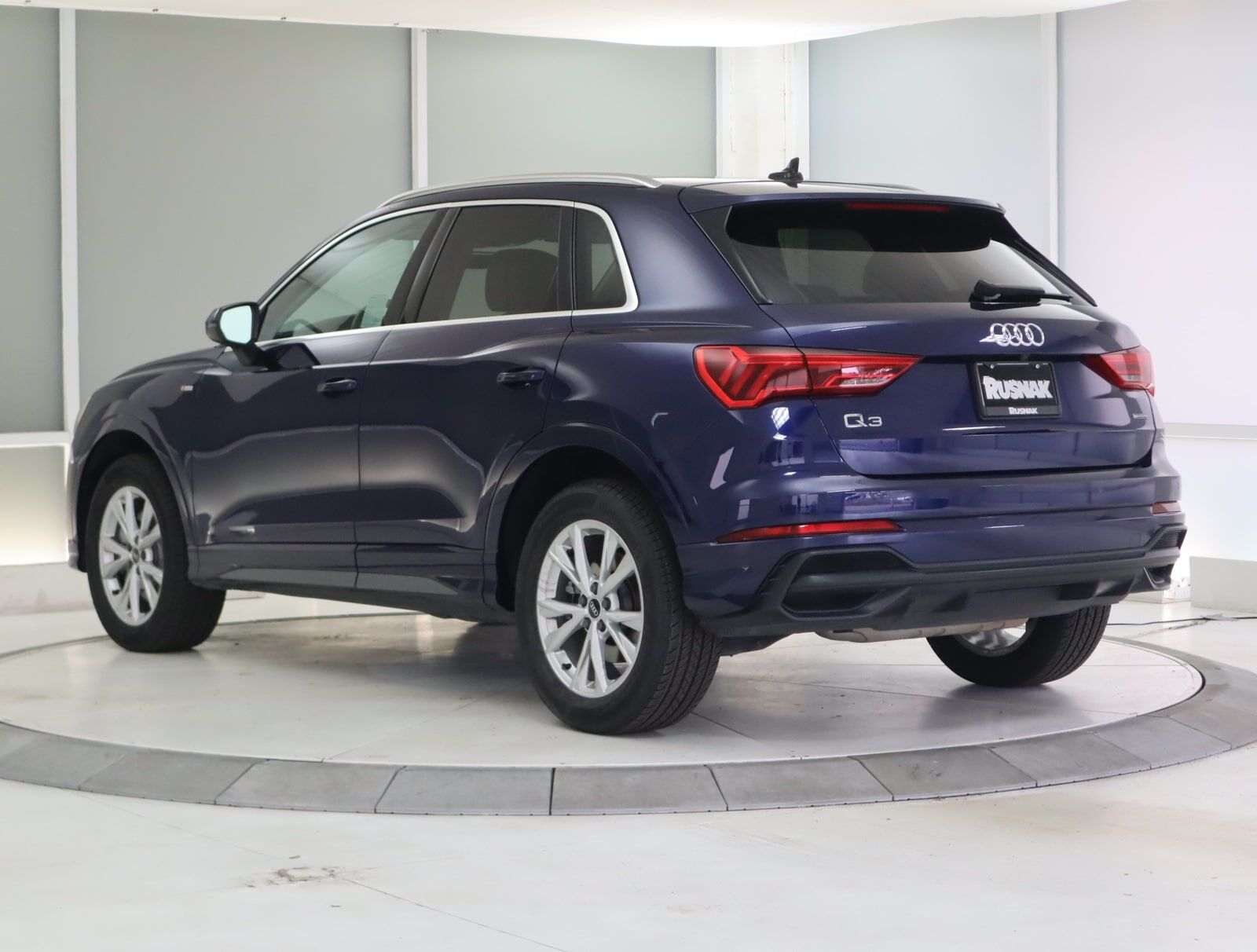 2021 Audi Q3