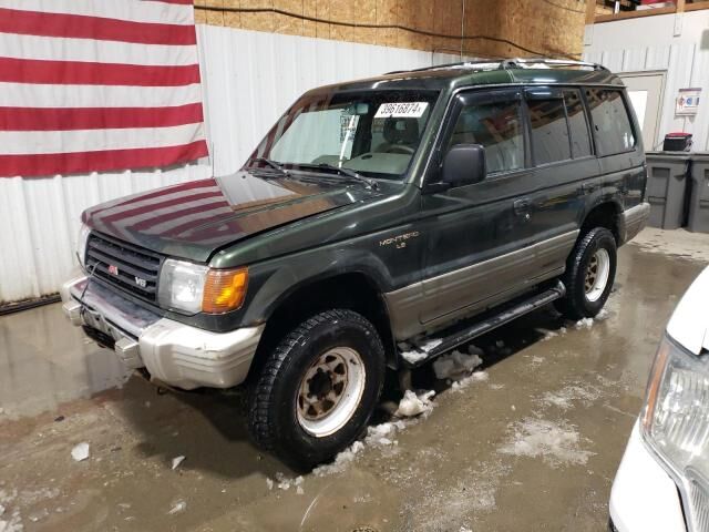 Mitsubishi Montero