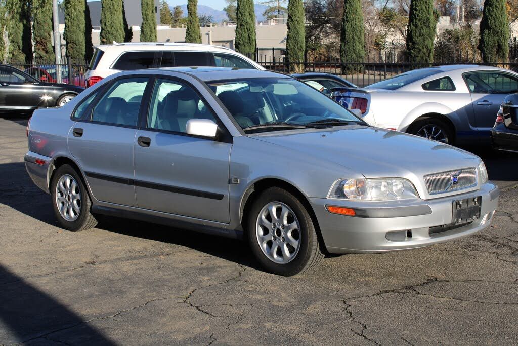 Volvo S40