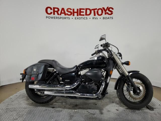 Honda VT750 (Shadow Phantom)