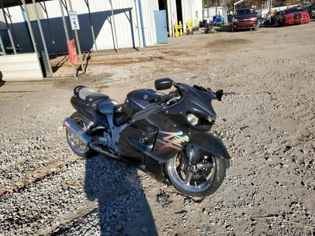 Suzuki GSX1300R