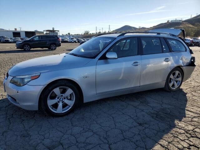 BMW 530xiT