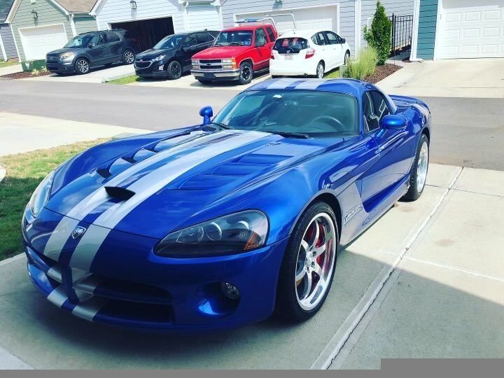 Dodge Viper