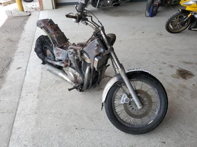 Suzuki VS1400