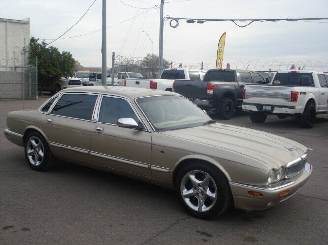 Jaguar Vanden Plas
