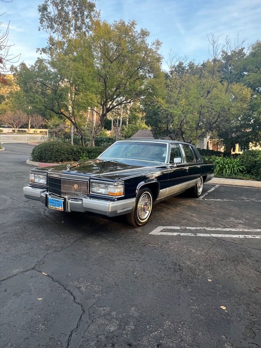 Cadillac Brougham