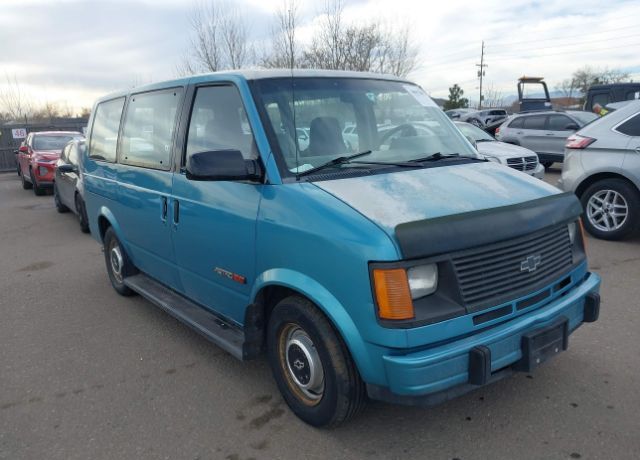 Chevrolet Astro Van