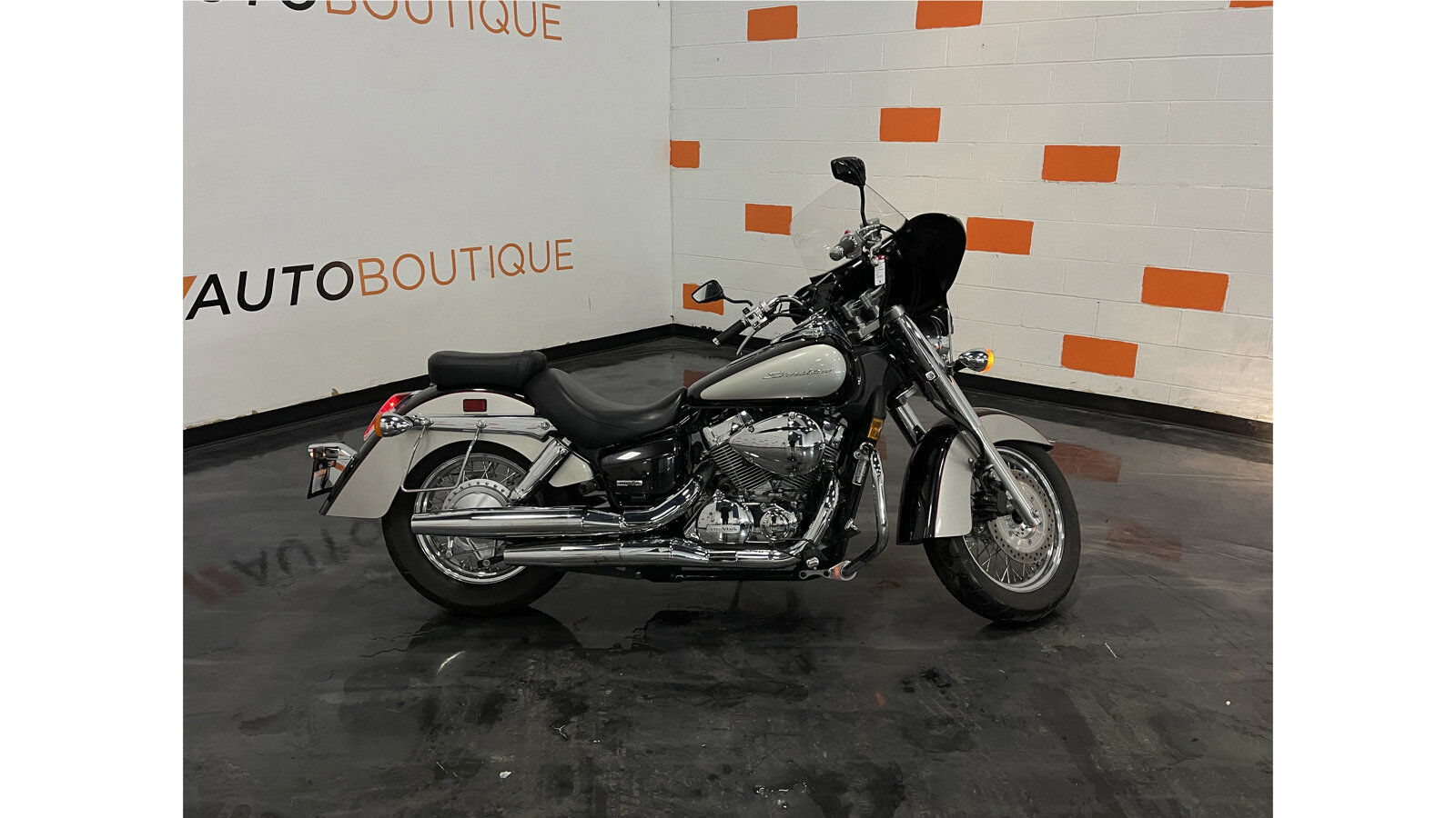 Honda VT750 (Shadow Aero)