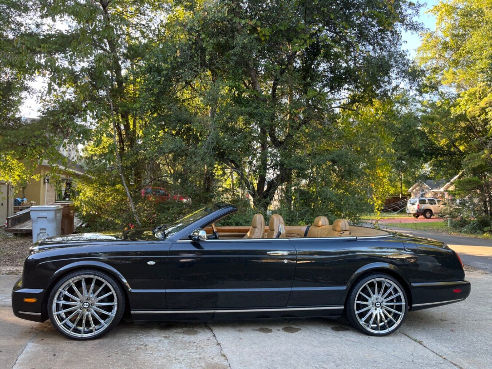 Bentley Azure