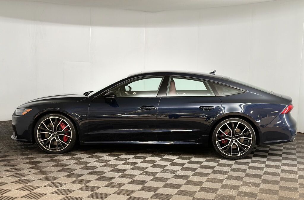 2022 Audi S7