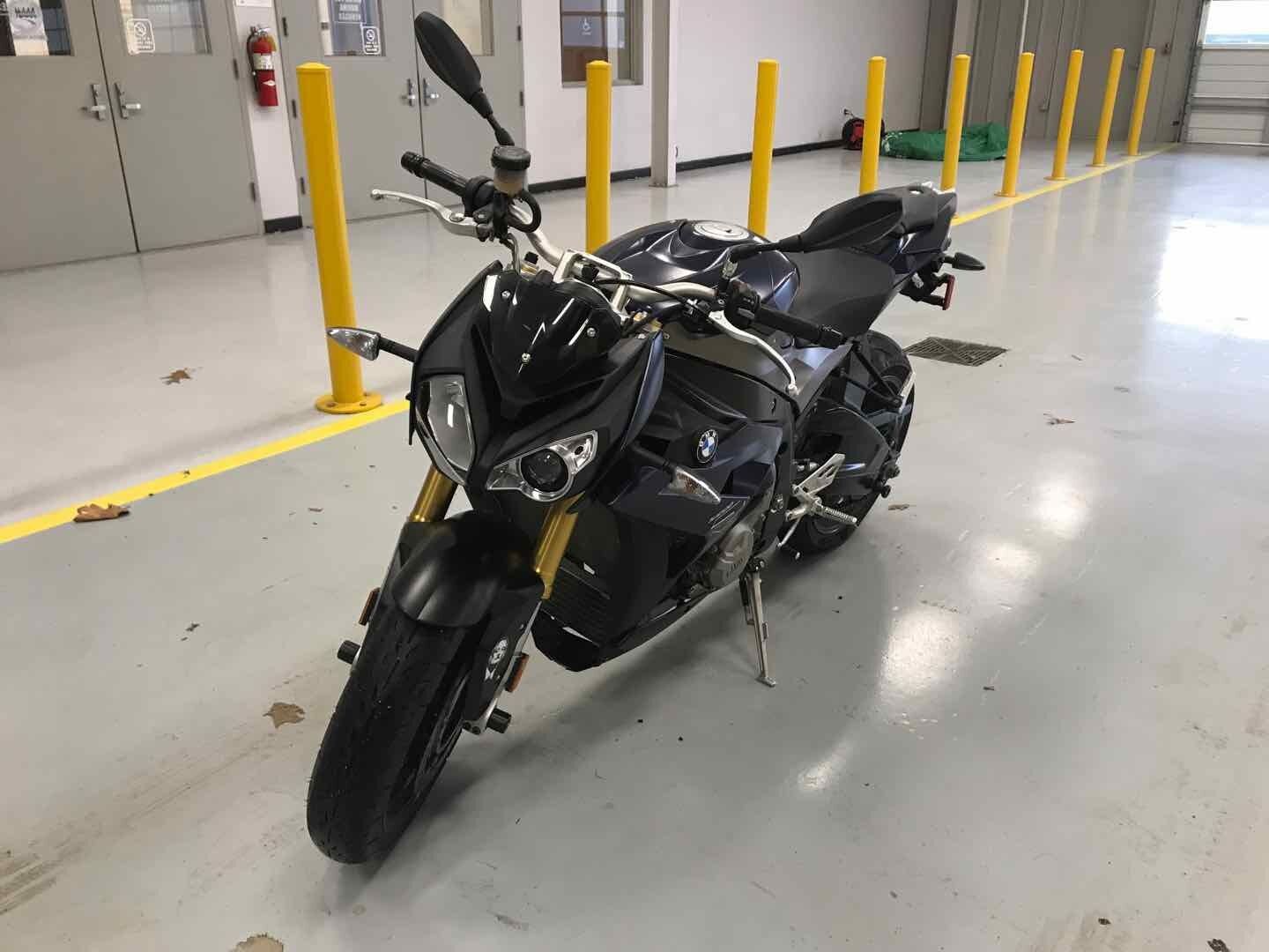 BMW S 1000 R