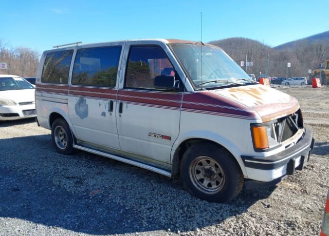 Chevrolet Astro Van