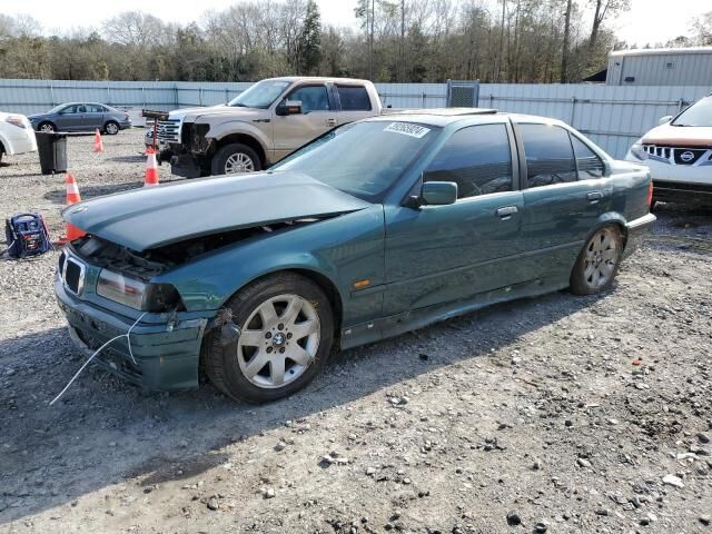 BMW 328i