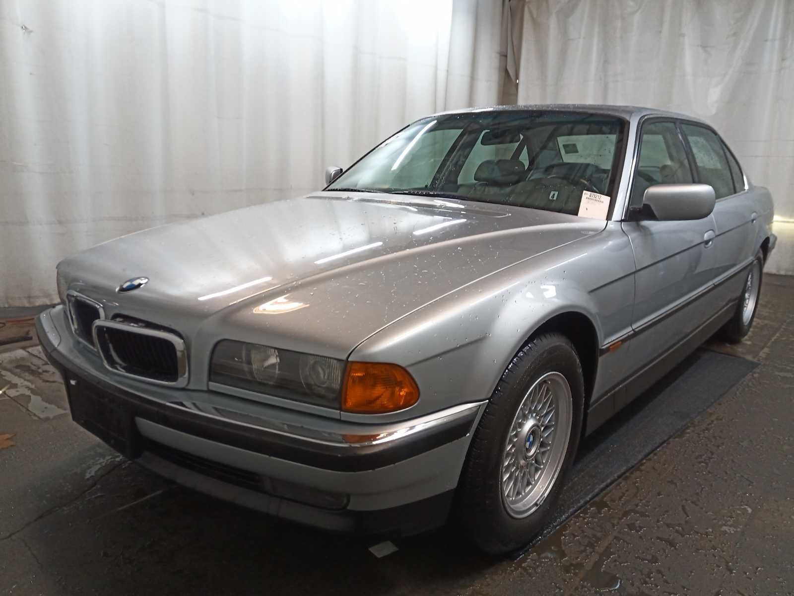 BMW 740iL