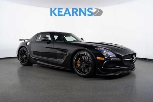Mercedes-Benz SLS-Class