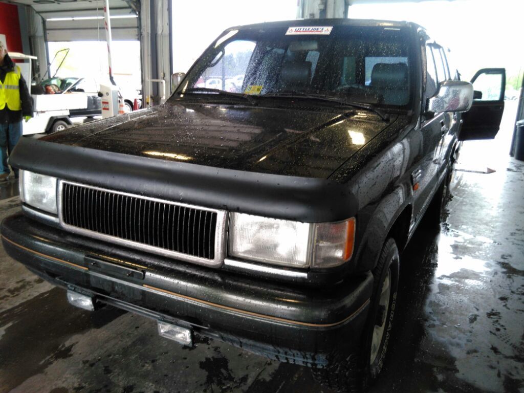 Isuzu Trooper
