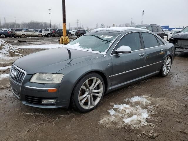 Audi S8