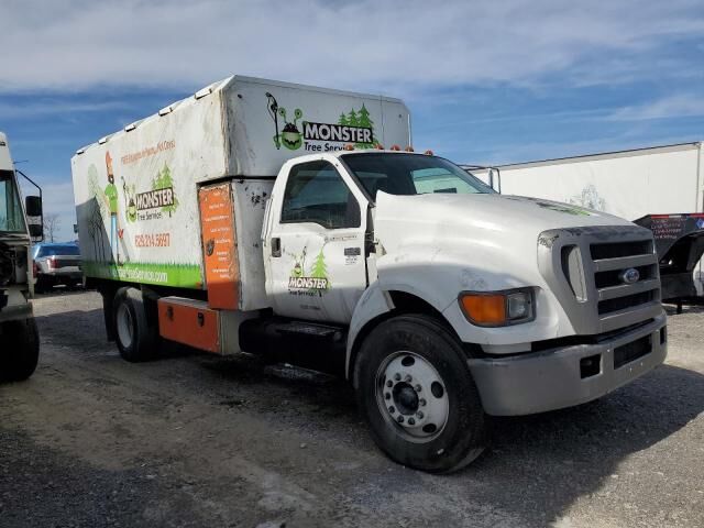 Ford F-750