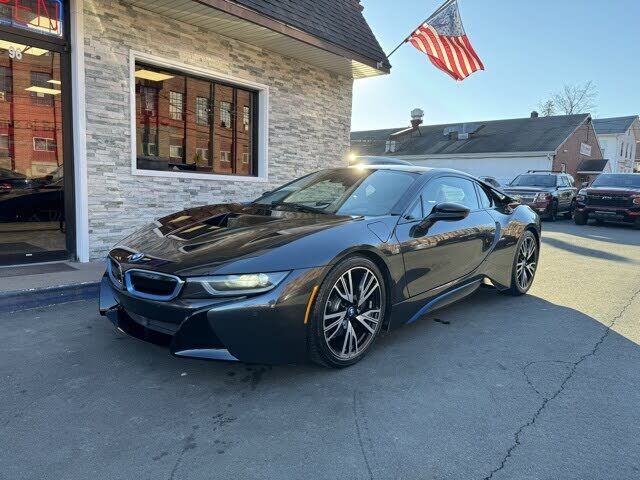 BMW i8