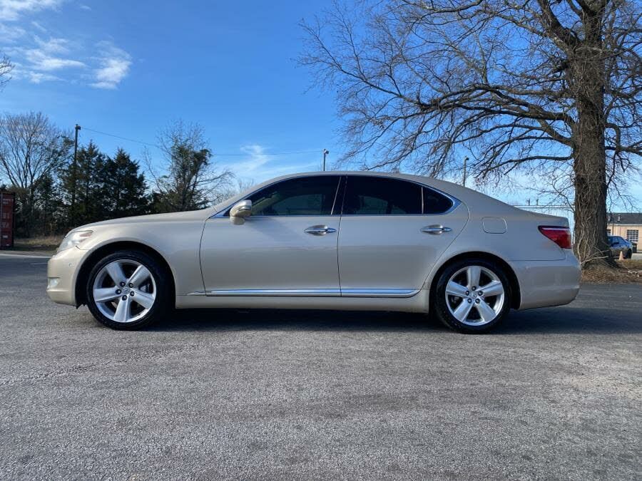 2012 Lexus LS