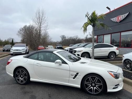 MERCEDES-BENZ