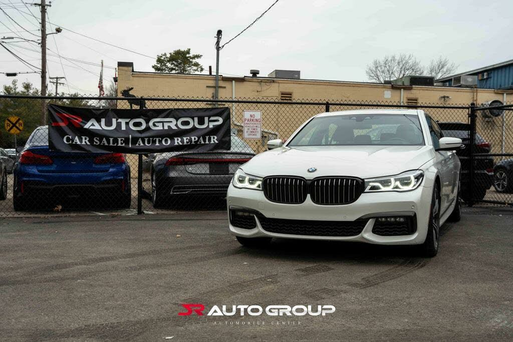 2019 BMW 750i