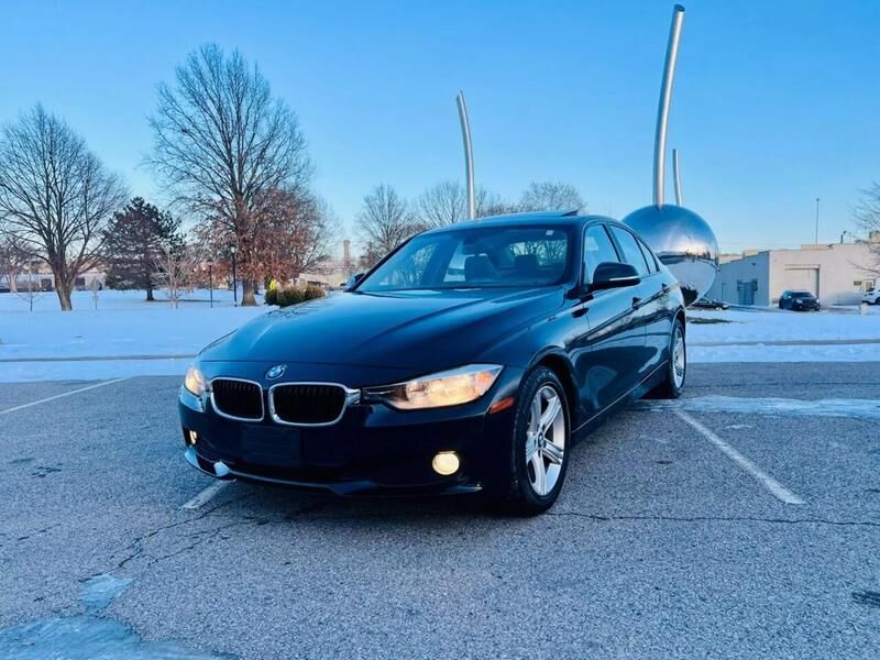 2015 BMW 320i