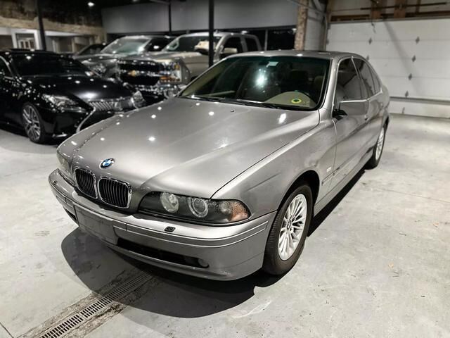 BMW 540iA