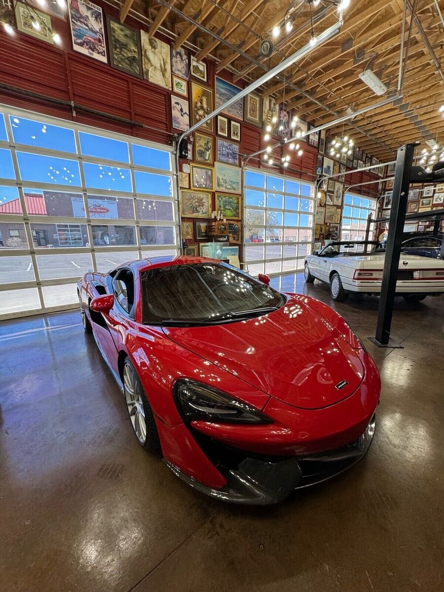 McLaren 570S