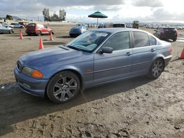 BMW 328i