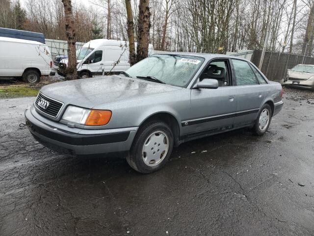 Audi 100
