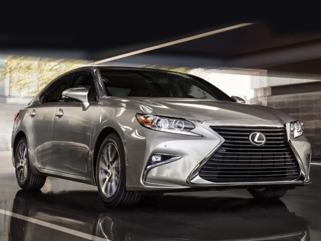 2016 Lexus ES