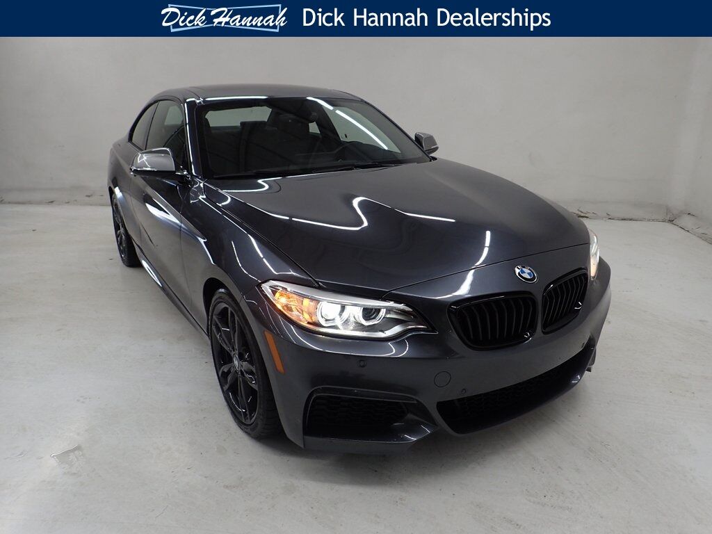 BMW M240i