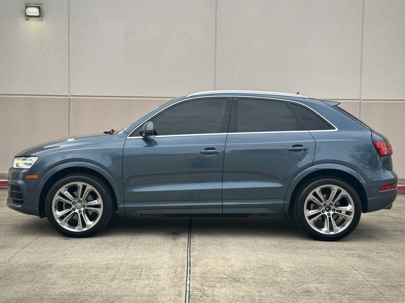 2017 Audi Q3