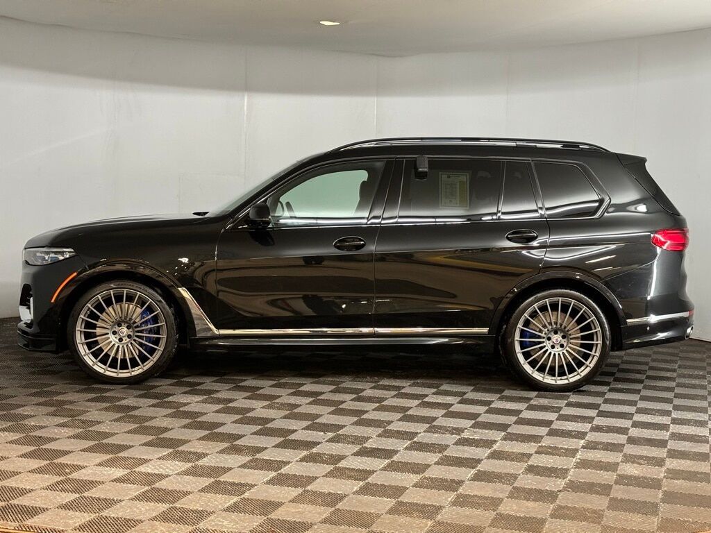 2022 BMW X7