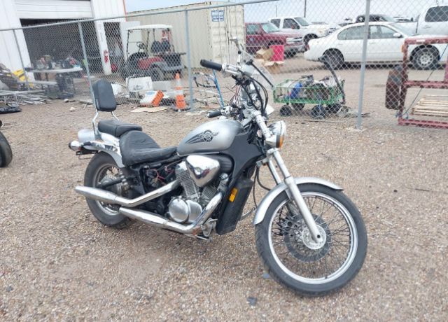 Honda VT600CD (SHADOW VLX DELUXE)