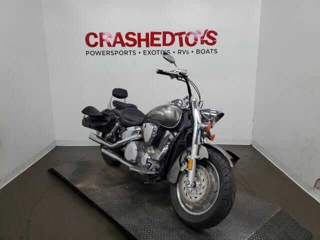Honda VTX1300R