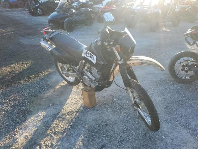 Suzuki DR650SEL