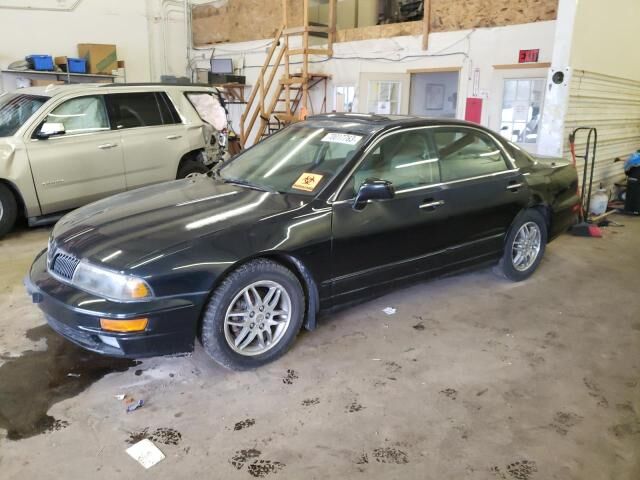Mitsubishi Diamante