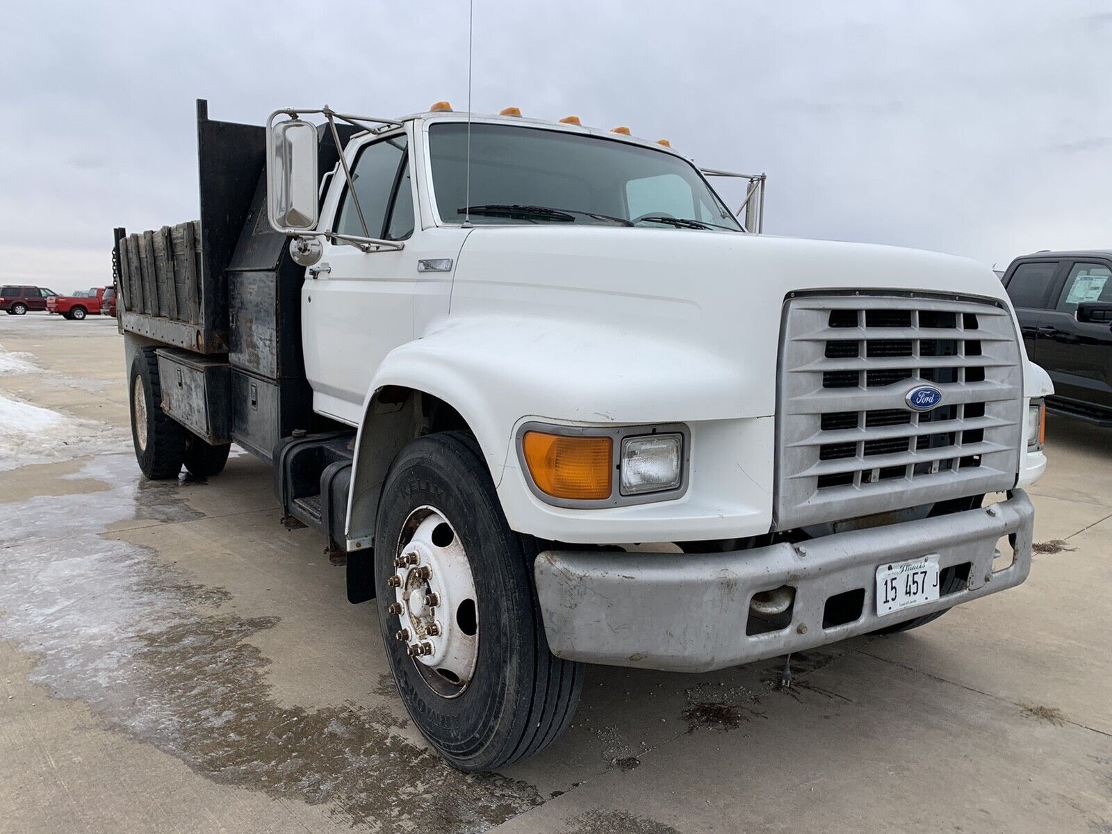 Ford F-800