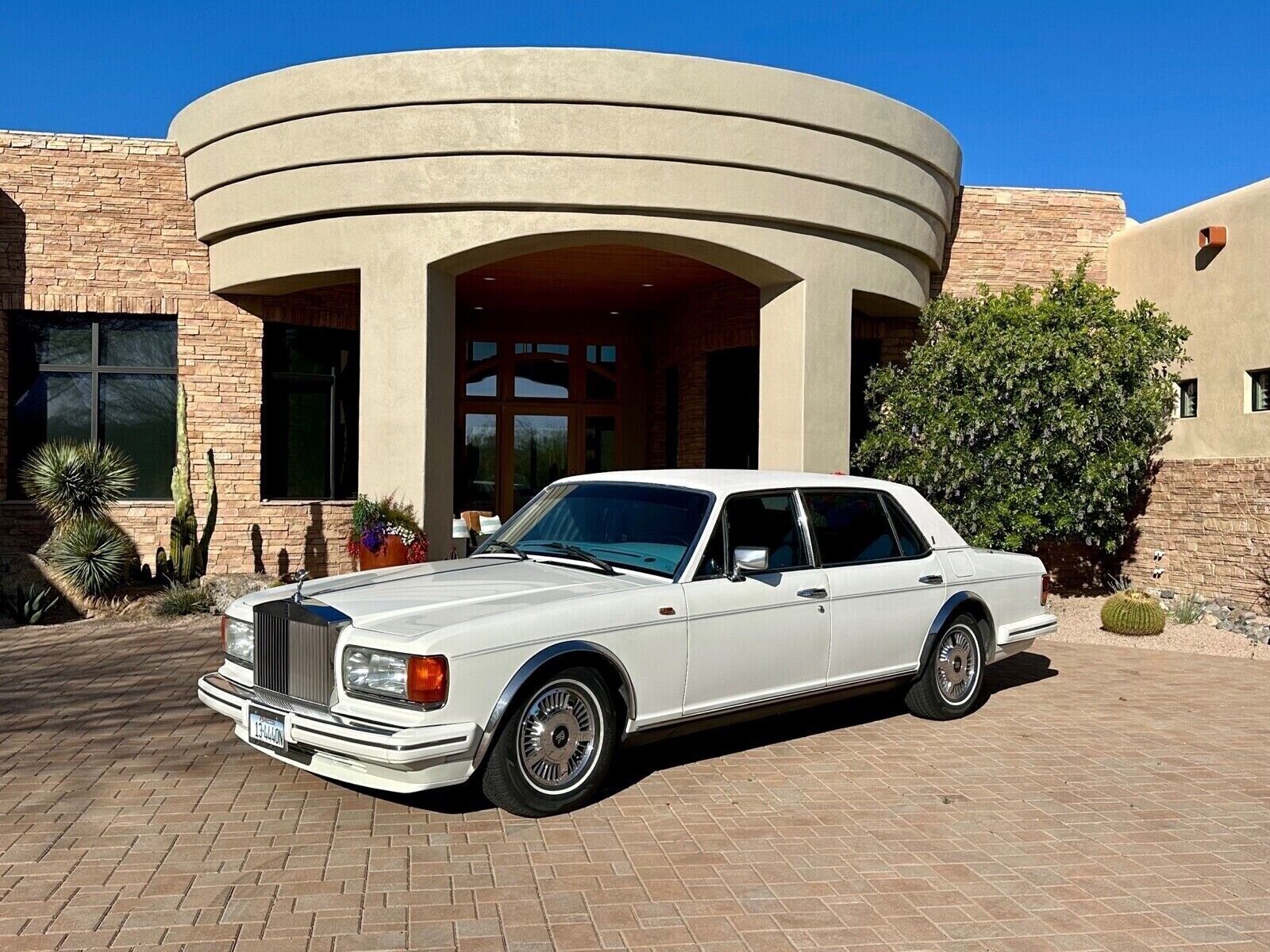 Rolls-Royce Silver Spur