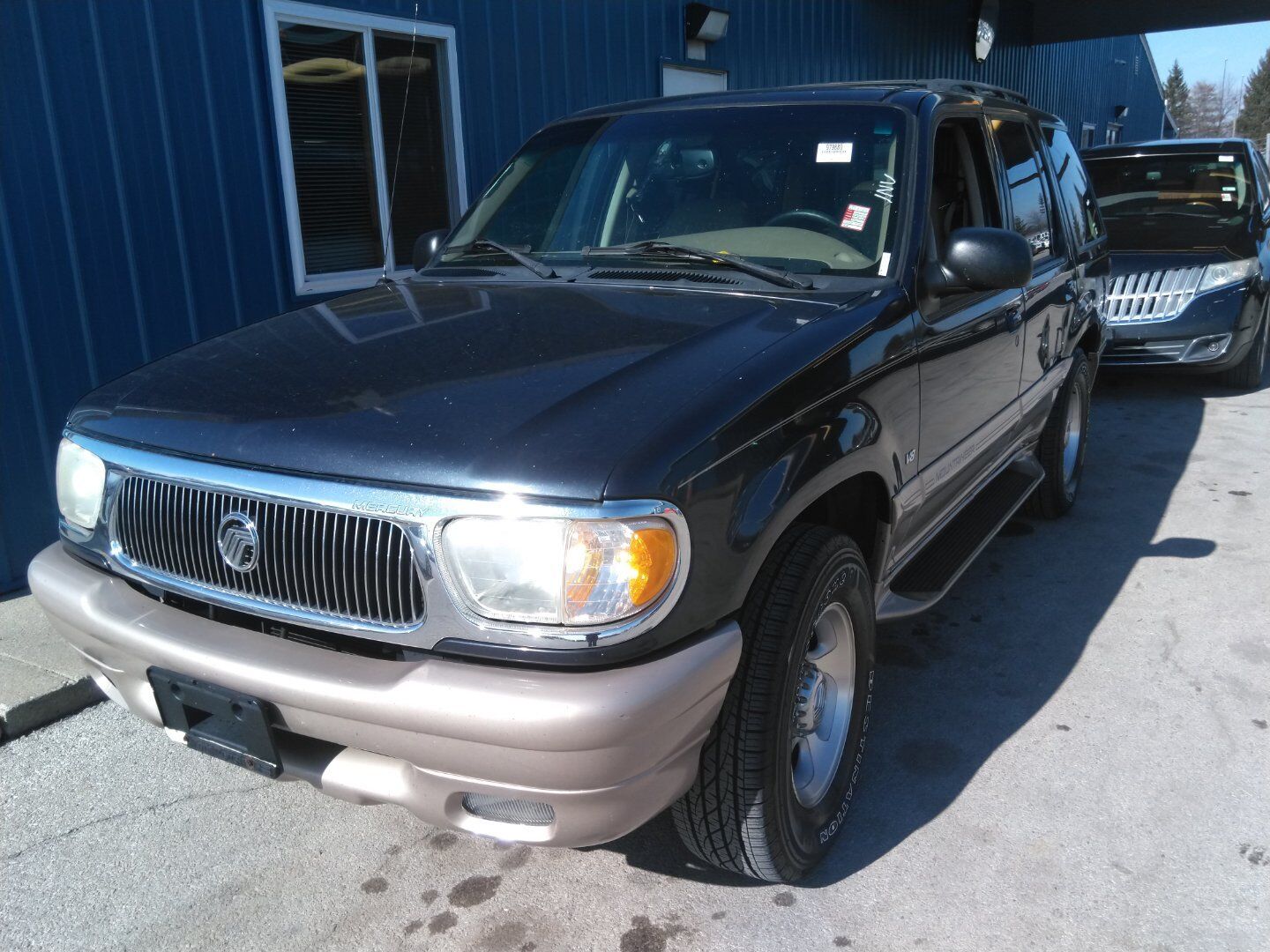 Mercury Mountaineer