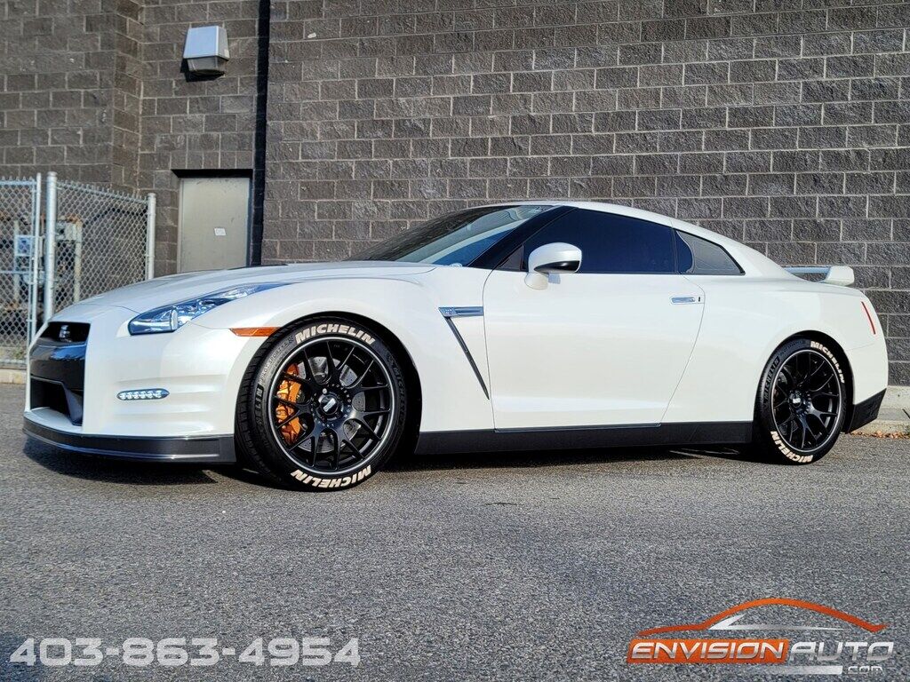 Nissan GT-R