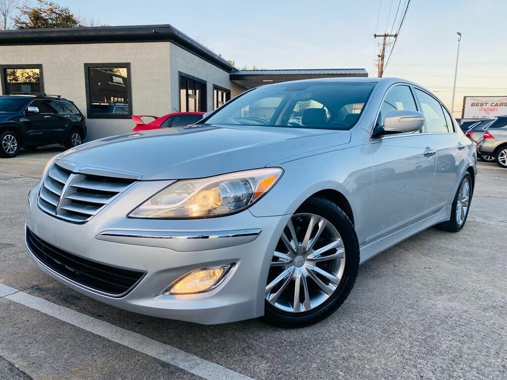 Hyundai Genesis