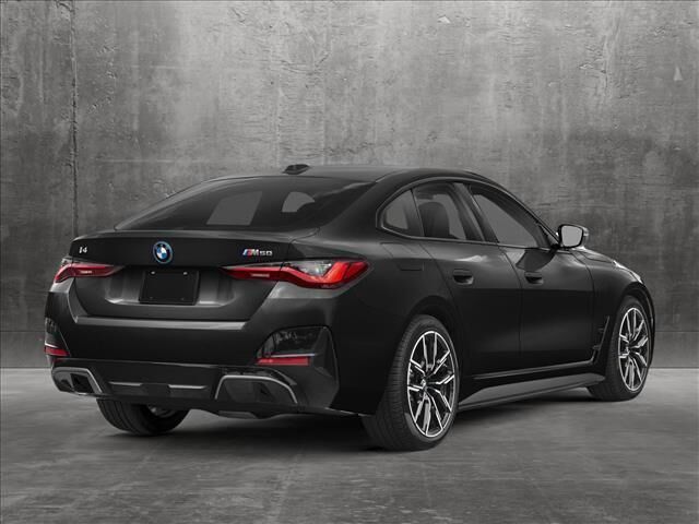 2024 BMW i4