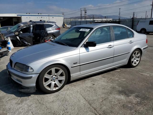 BMW 328i