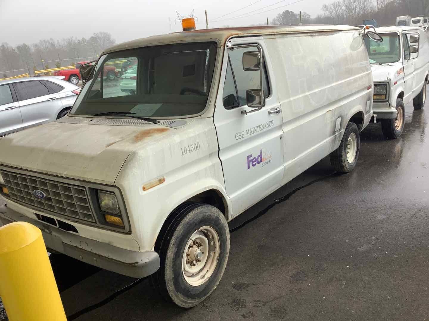 Ford E-250